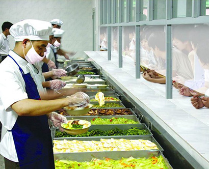  學校飯?zhí)贸邪?  middle=
